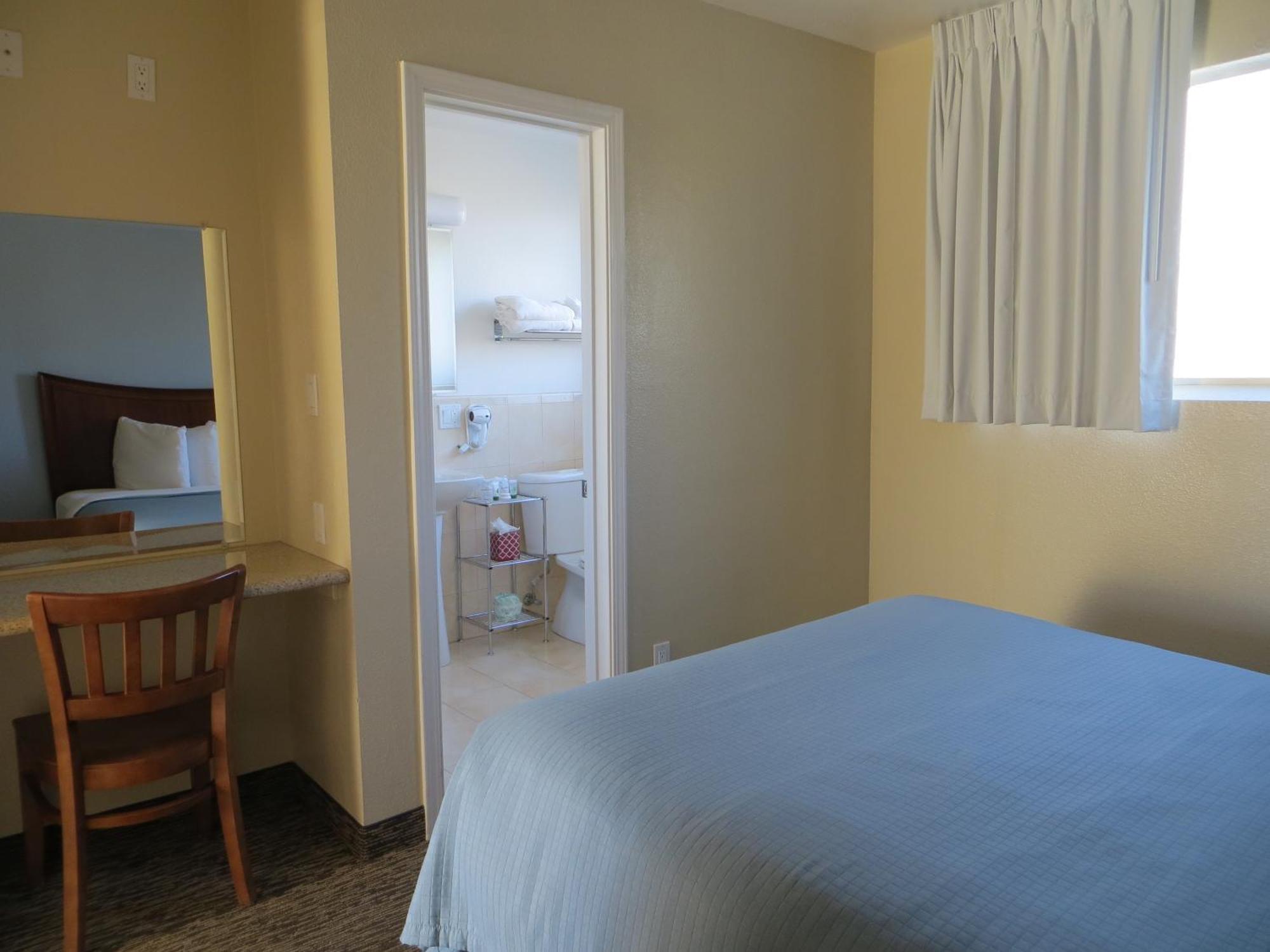 Coronet Motel Palo Alto Room photo