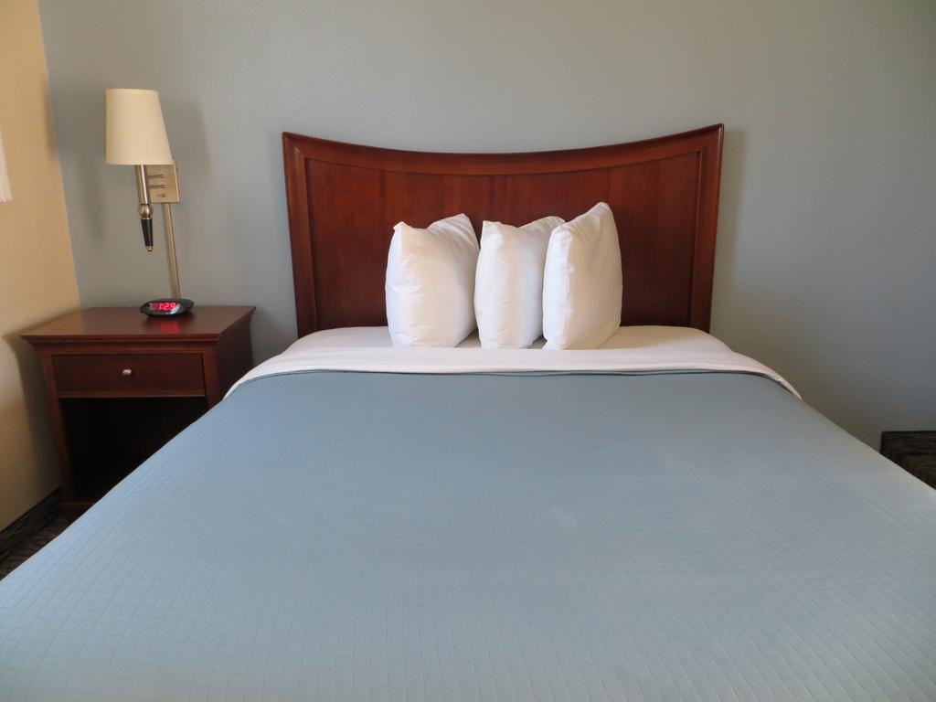 Coronet Motel Palo Alto Room photo