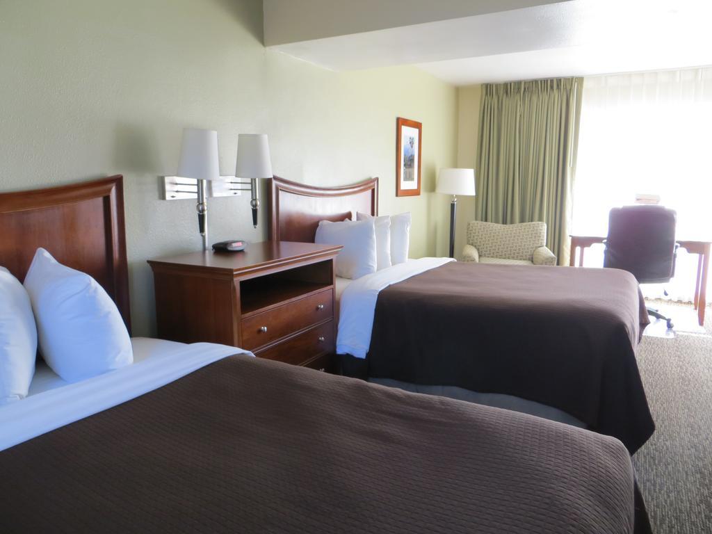 Coronet Motel Palo Alto Room photo